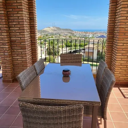¡precioso Con Fantasticas Vistas En Al-andalus Thalassa! *